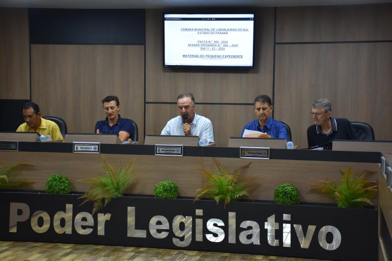 Câmara vota três novos projetos e elege novo membro da mesa nesta segunda-feira (18)